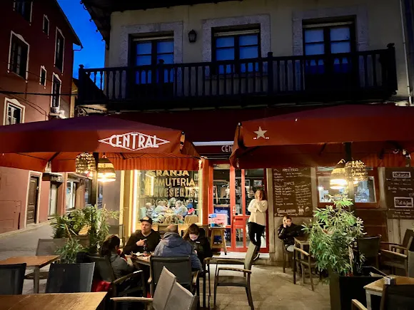 Bar Central de Puigcerdà - Puigcerda