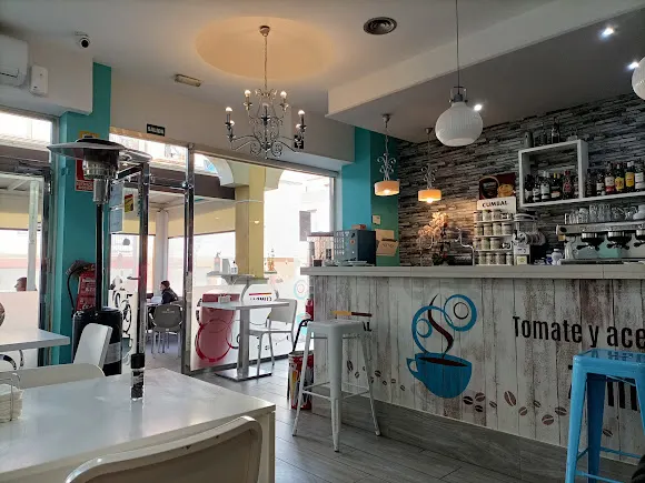Café Plaza