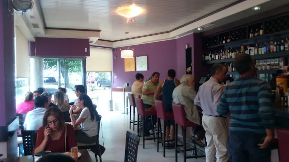 Cafe bar La Estacion - Padul