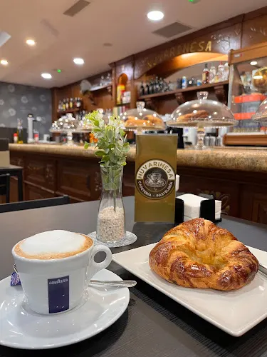 Cafetería - Pasteleria Nuvarinesa - Cullar Vega