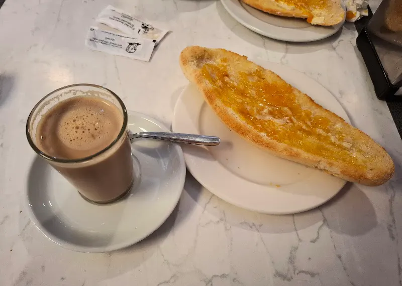 CAFETERIA SILVIA