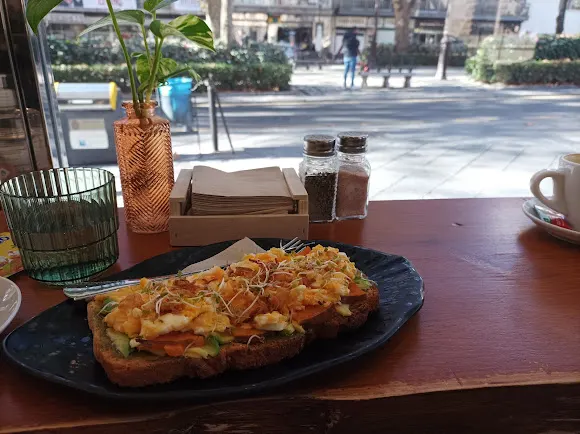AMAZONICA COFFEE & BREAKFAST