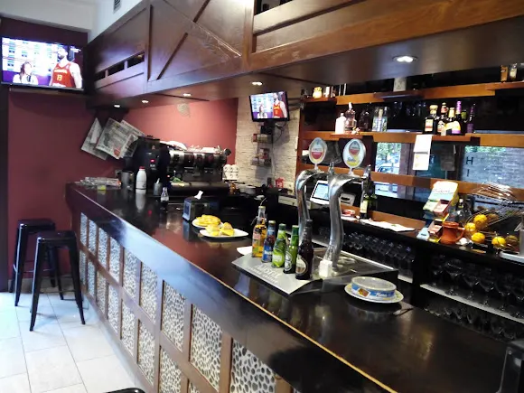Hiru Aldeta Taberna