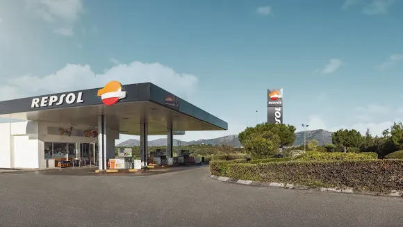 Estación de Servicio Repsol - Gurrea de Gallego