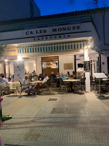 Cafetería Ca Les Monges