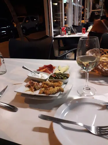 Cafeteria Menfis - Son Servera