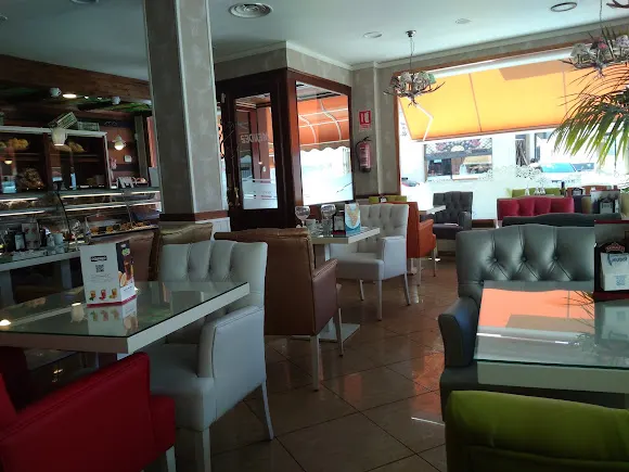 Cafetería Panadería Méndez - Baeza
