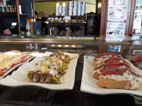 Café Bar El Cedro - Haro