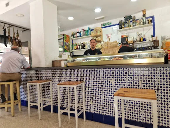 CAFÉ BAR LAS PALMAS - Sevilla