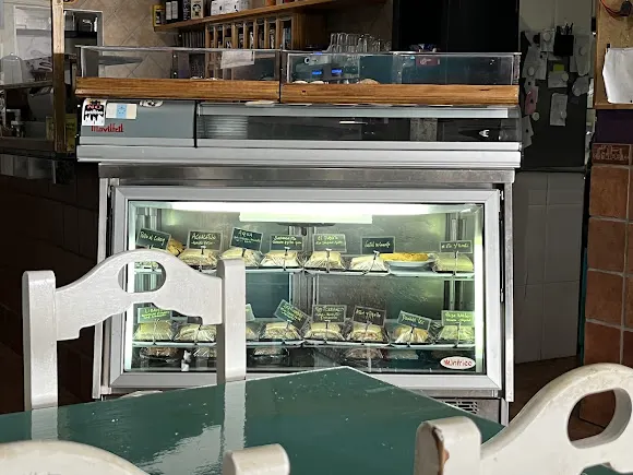 Cafetería El Jardin De Los Presentes