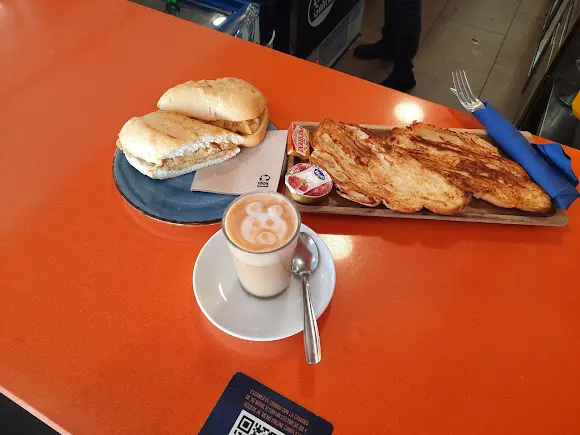Cafetería Repsol Playa Honda