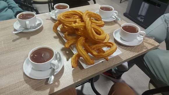 Cafetería Churrería Ulises - La Bañeza