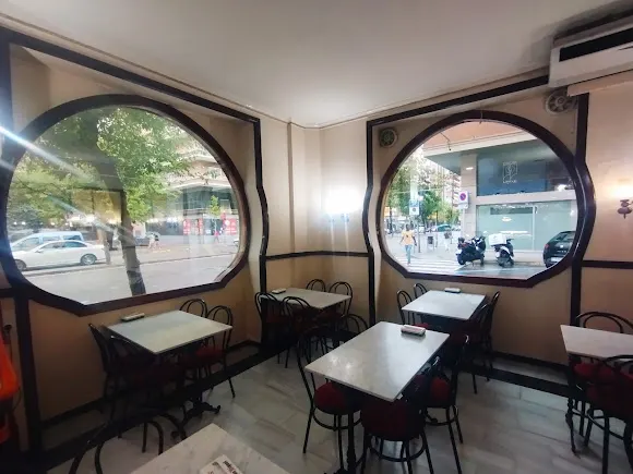 Café Bar Avinguda