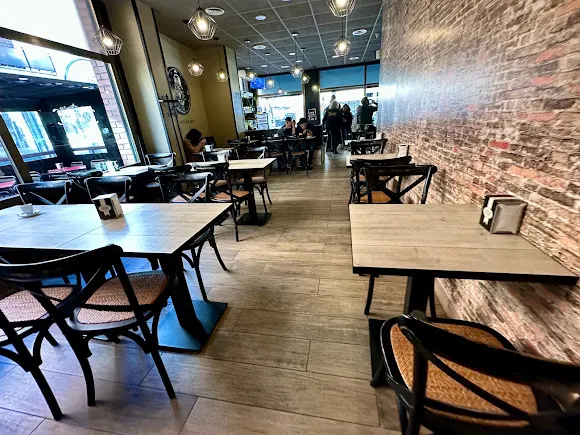 DELíCIES Cafeteria & Vermuteria