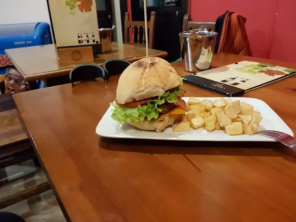 Cafetería El Parisien