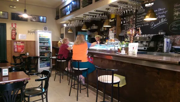Cafetería San Francisco 13