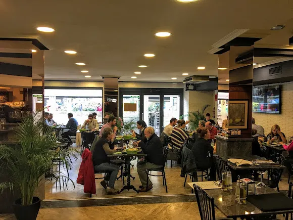TAHER Cafetería Restaurante