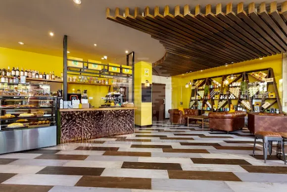 Amarillo Coffee & Lounge - Coffee shop Guadalmansa - Estepona
