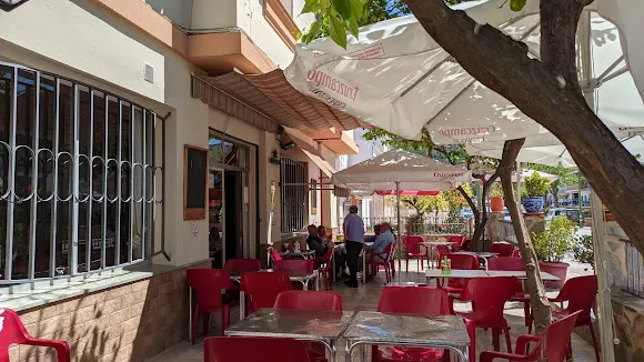 Bar Restaurante San Isidro - Restaurante en Villanueva de Algaidas