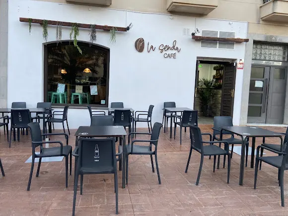 La Senda Café