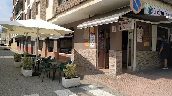 Cafetería Cervantes .