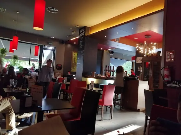 Cafetería Cervecería Asgalla