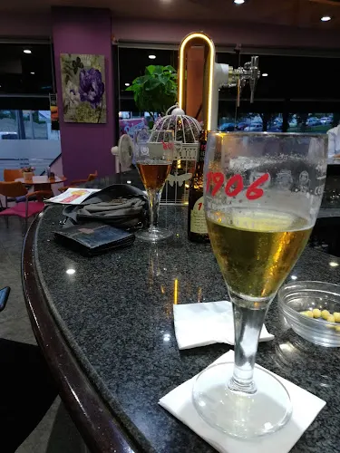 Cafeteria Tribuna