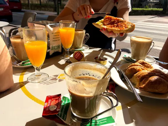 Cafetería Panadería Acuña