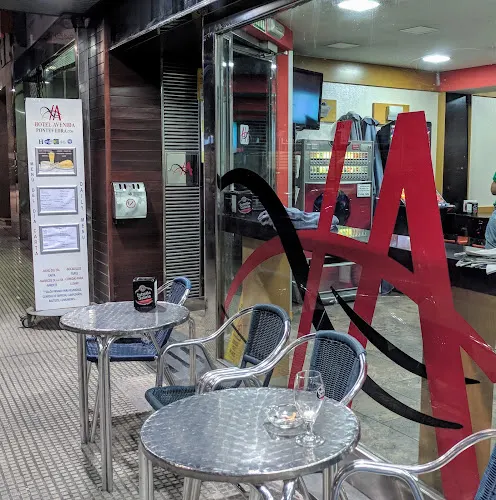 Cafetería Avenida Restaurante - Pontevedra
