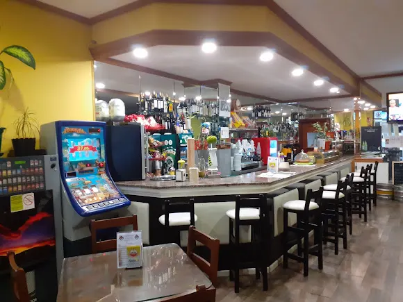Cafe Bar Robert & Brais | Recomendado - Ponteareas