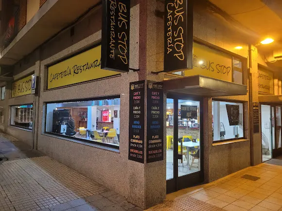 Bus Stop Cafetería Restaurante
