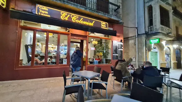 El Colonial