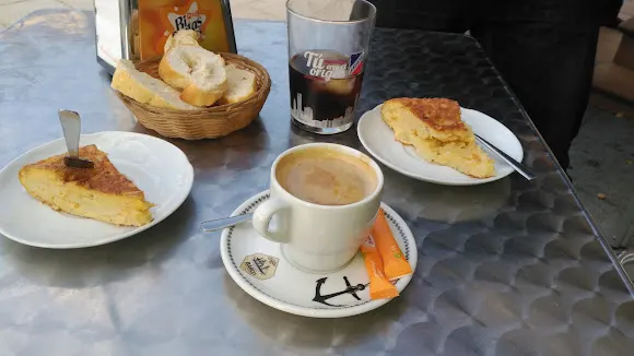 La Cantina - Bar de tapas en Maya (La)