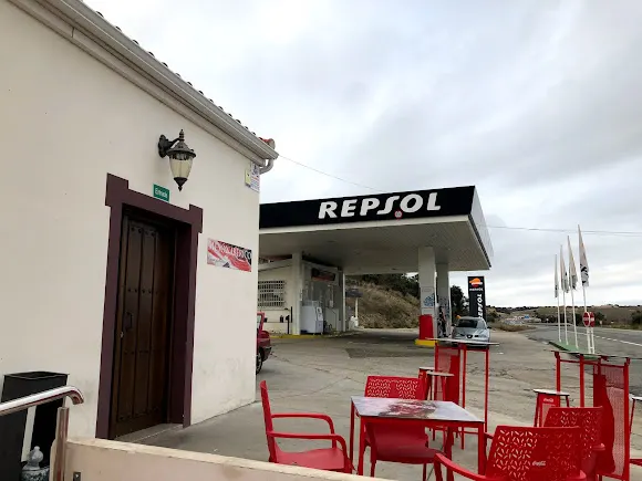 Estación de Servicio Repsol - Fresno Alhandiga