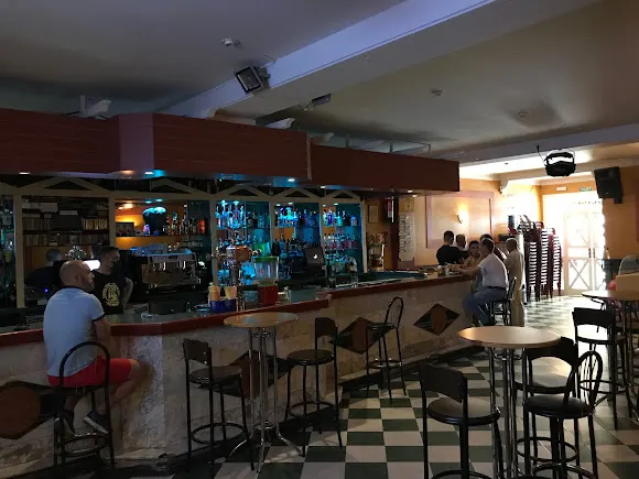 CAFÉ-PUB COLISEO