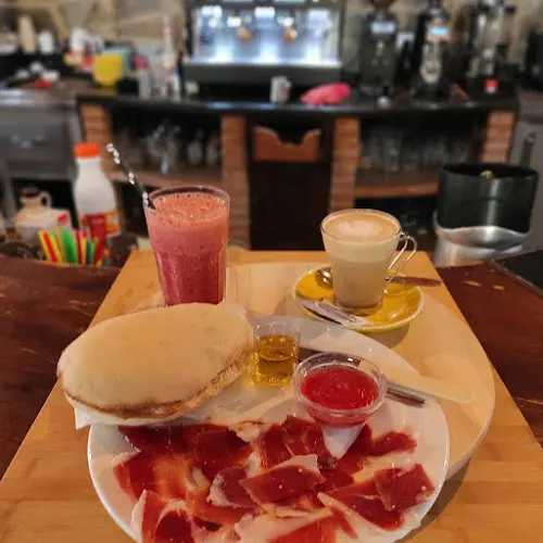 Cafetería él negro