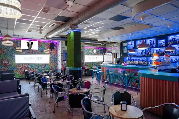 Cafetería Bulebar Café & Copas - La Algaba