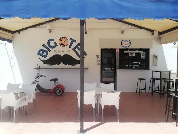 PUB BIGOTES
