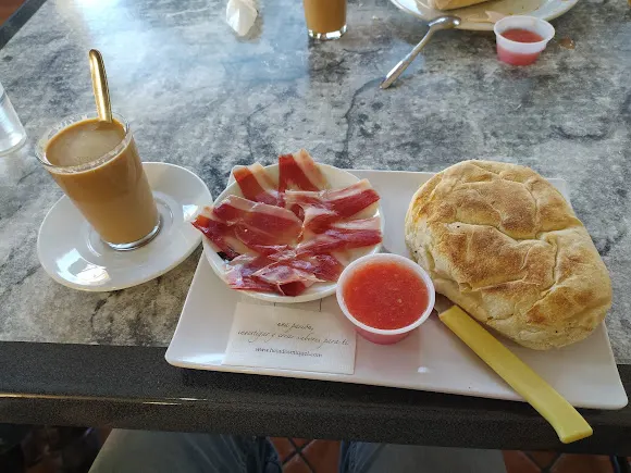 Cafe Miquel