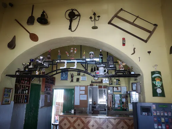 Bar 33 - Villanueva del Rio y Minas