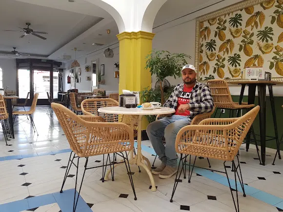 HOSTAL CAFETERIA LA PORTUGESA