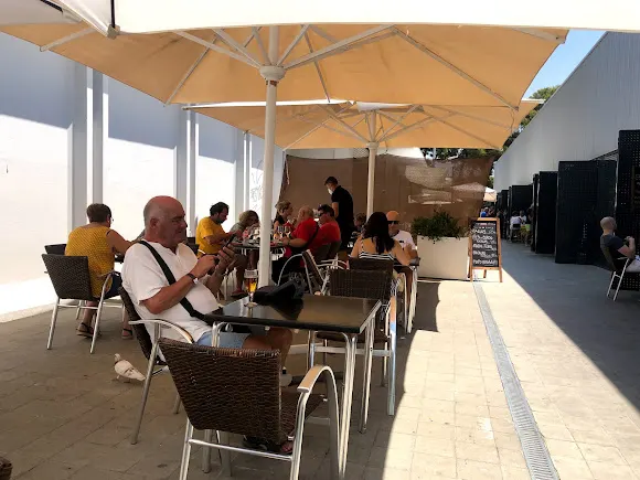 Salmeron Cafeteria Restaurant
