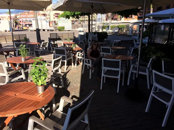 Baraka Café & Grill