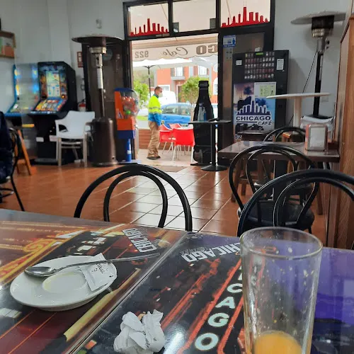 Tasca Chicago Café