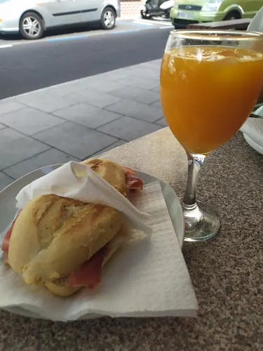 Bar Cafeteria Central