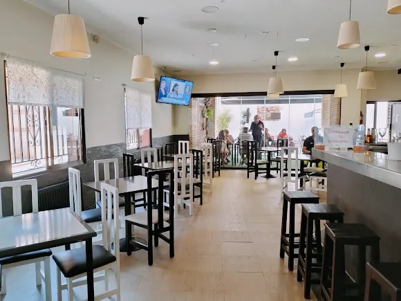 Hotel, Restaurante, Terraza, Cafetería Español - La Pueblanueva