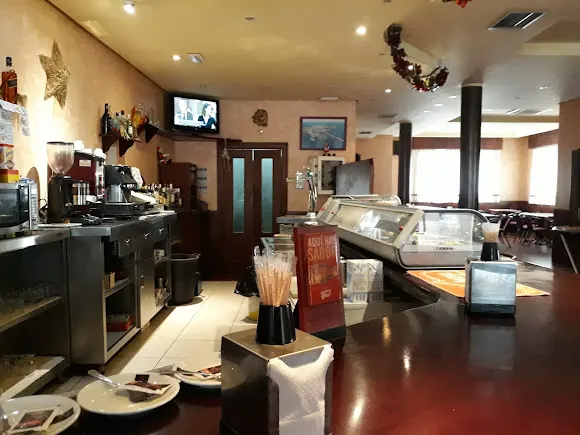 Cafeteria Bocateria "Alien"