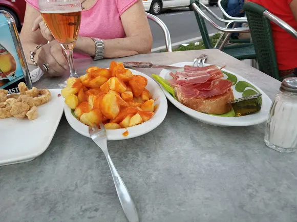 CAFETERÍA LAS PALMERAS