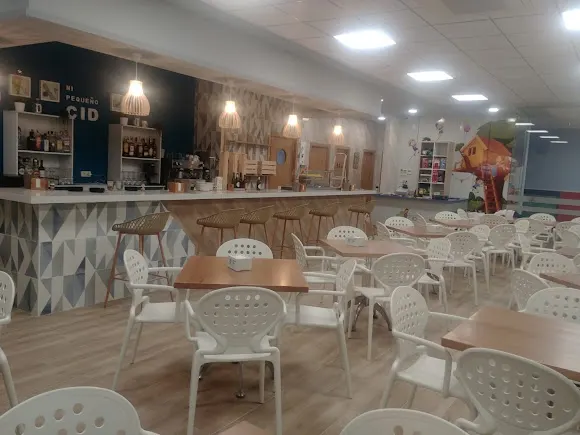 Cafetería Mi Pequeño Cid