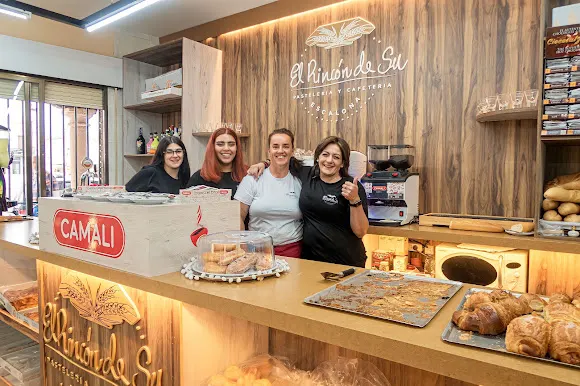 El Rincón de Su (Pastelería y Cafetería)